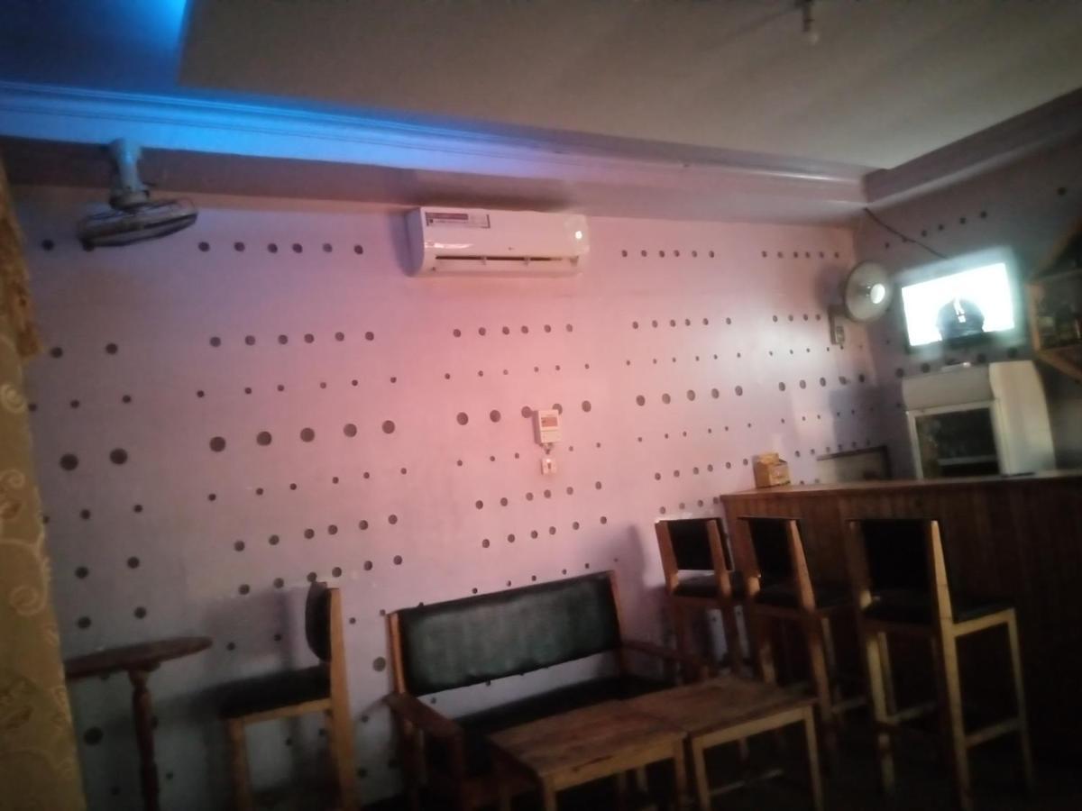 Kicec Bar And Guest House Airport Дар-ес-Салам Екстер'єр фото